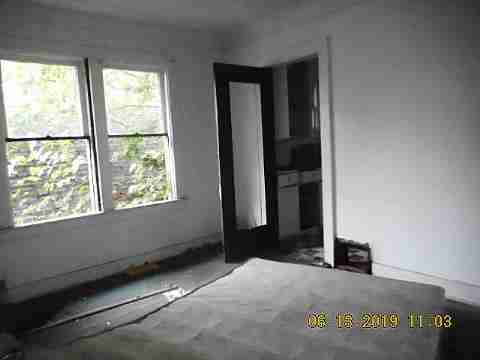 15796 14th (6)_m.jpg